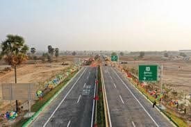routes-autoroutes-port-sihanoukville-cambodge-actualité-francais-etranger-informations-news-business-center-cambodia-cendy-lacroix.png